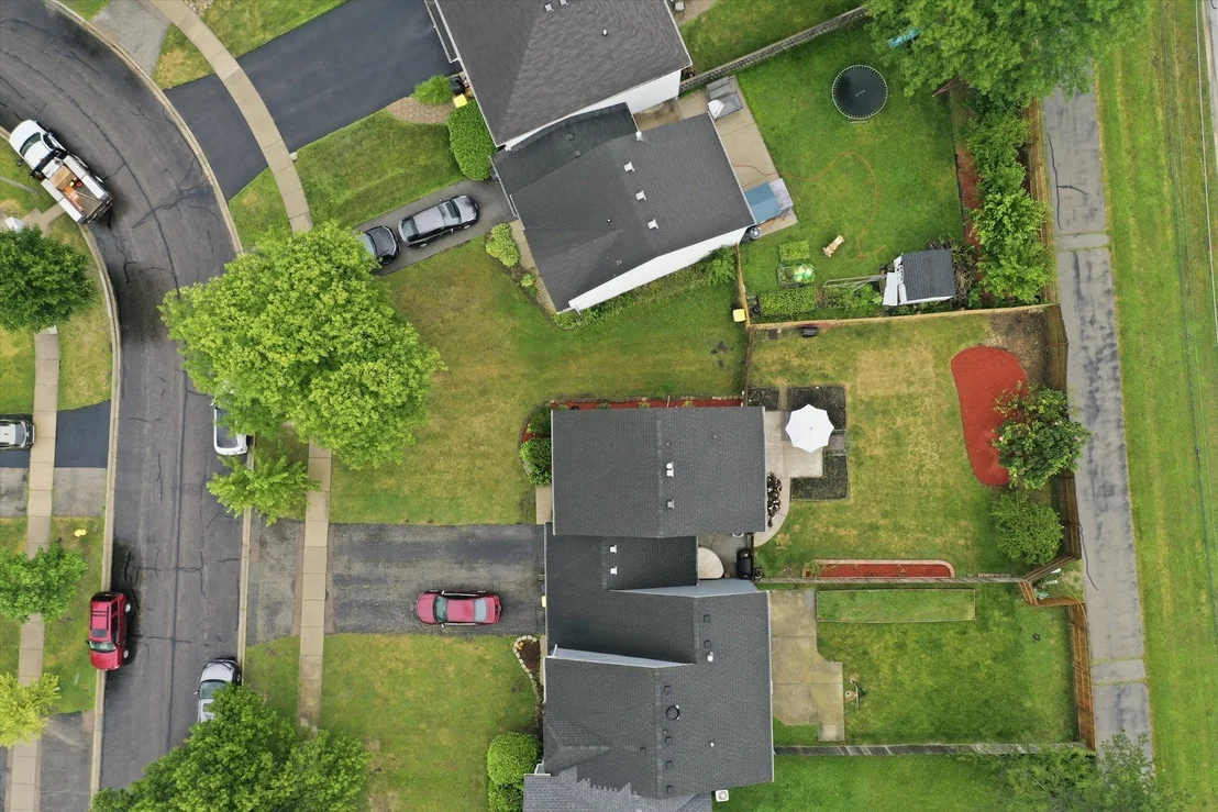 Photo of 1274 Robin Drive