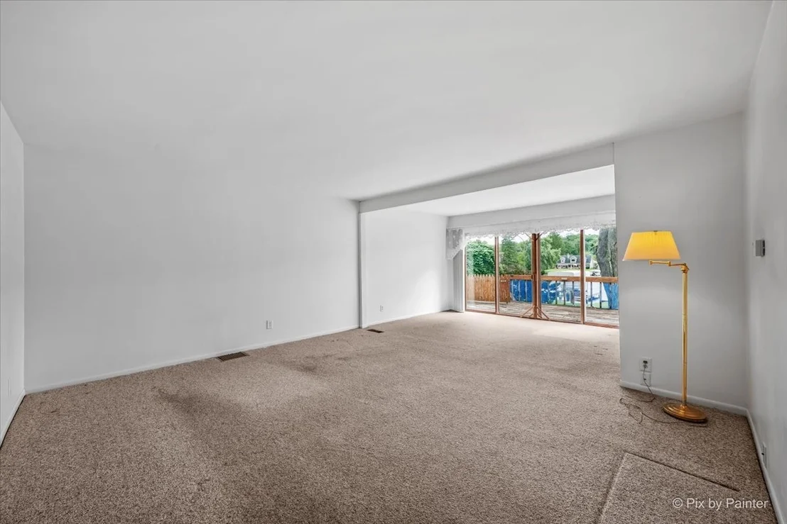 Photo of 2409 Grove Lane