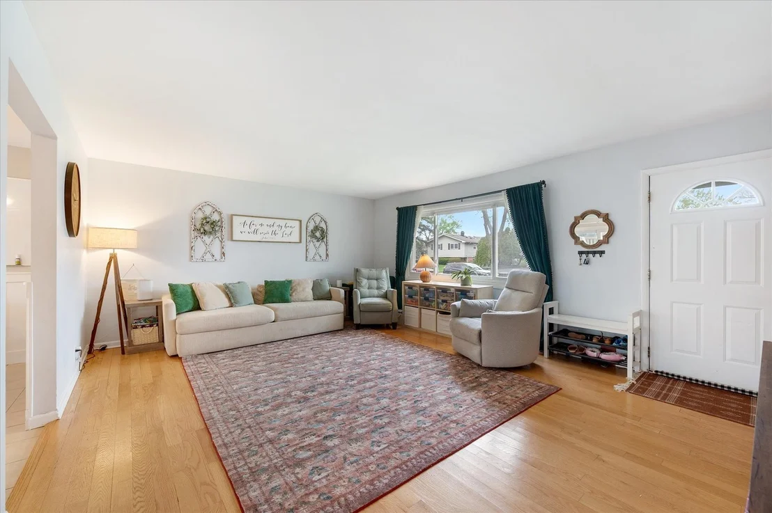 Photo of 575 Jamison Lane