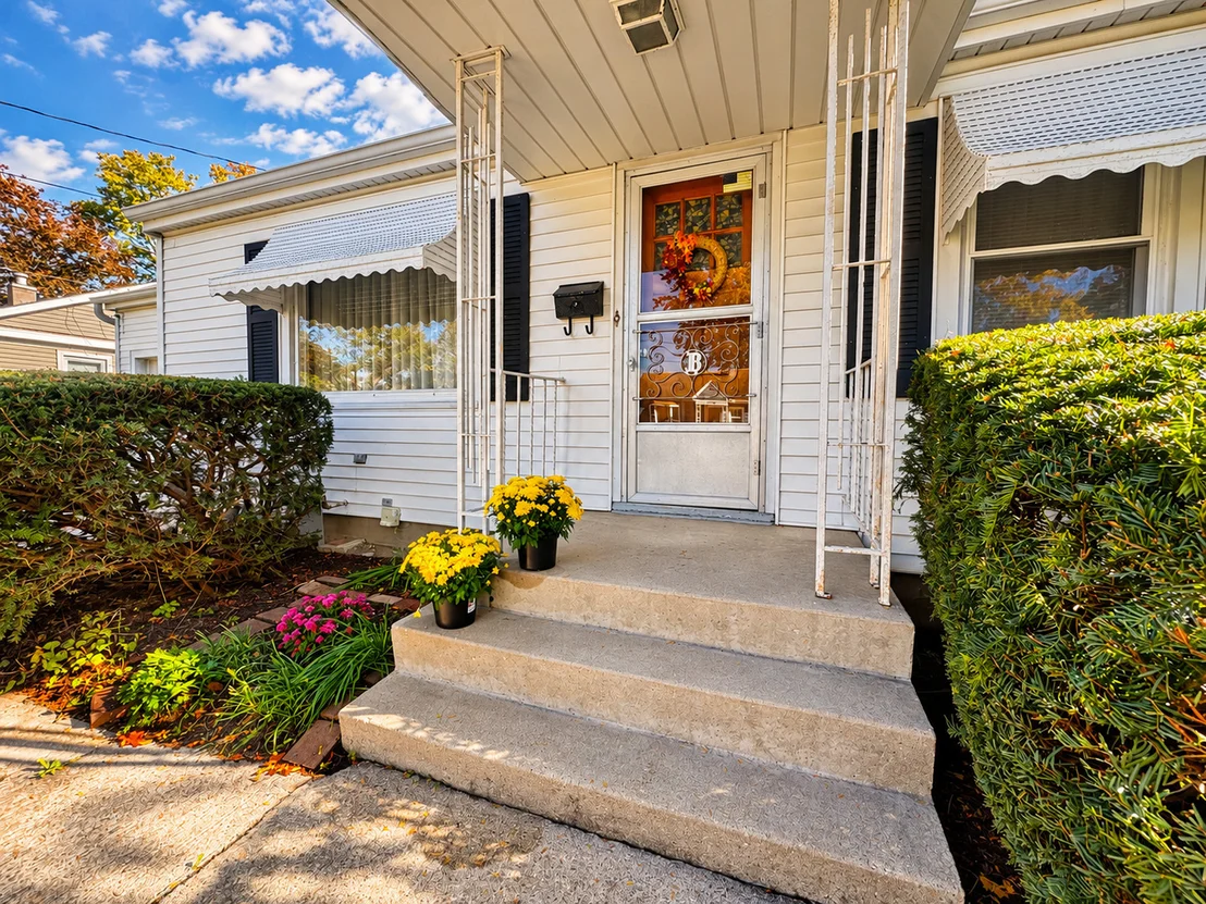 Photo of 1120 Charles Street
