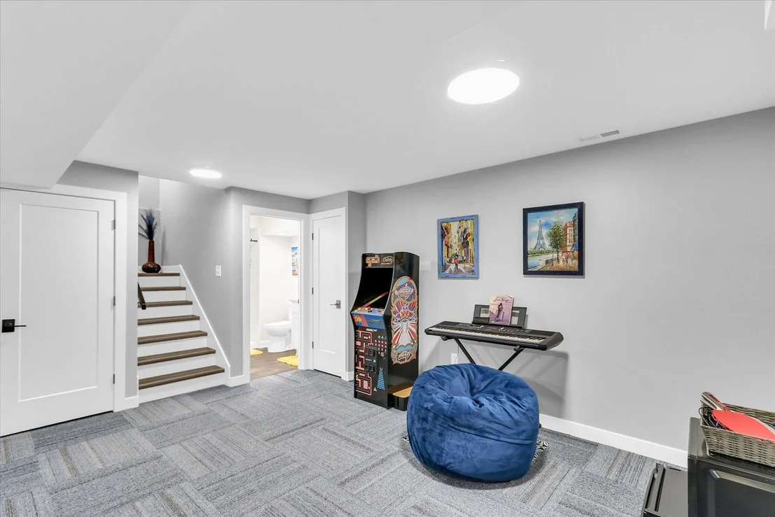Photo of 4111 Crail Road
