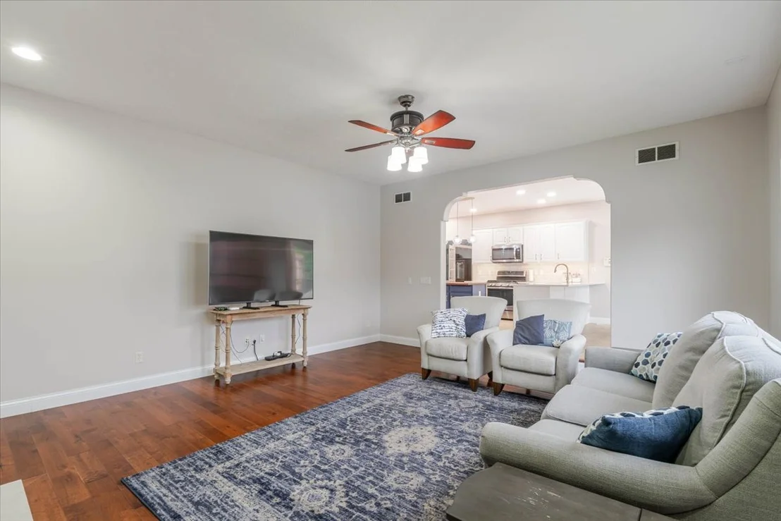 Photo of 3505 Baldocchi Drive