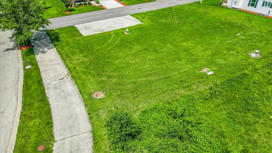 Photo of 2072 Waters Edge Drive