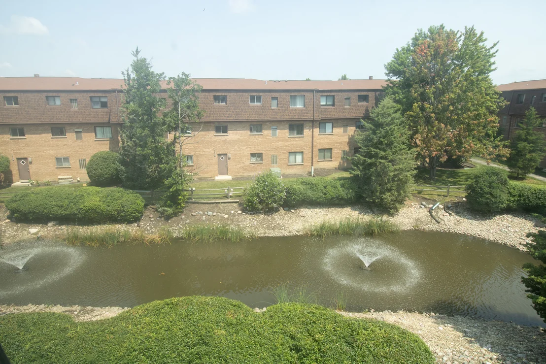 Photo of Unit F at 608 Cobblestone Circle