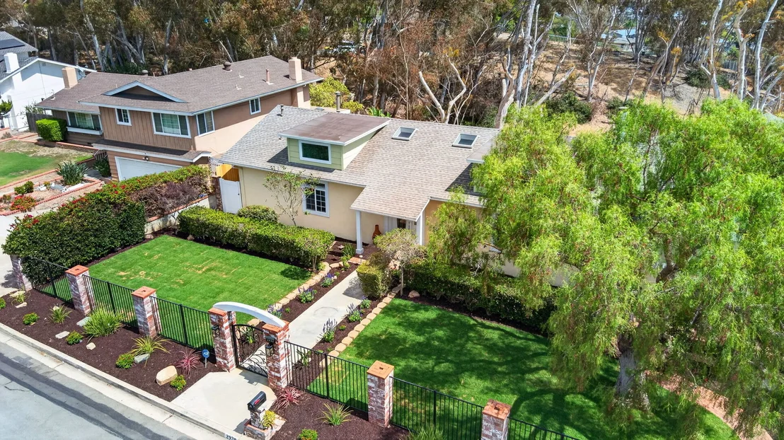 Photo of 2939 Mesa Drive