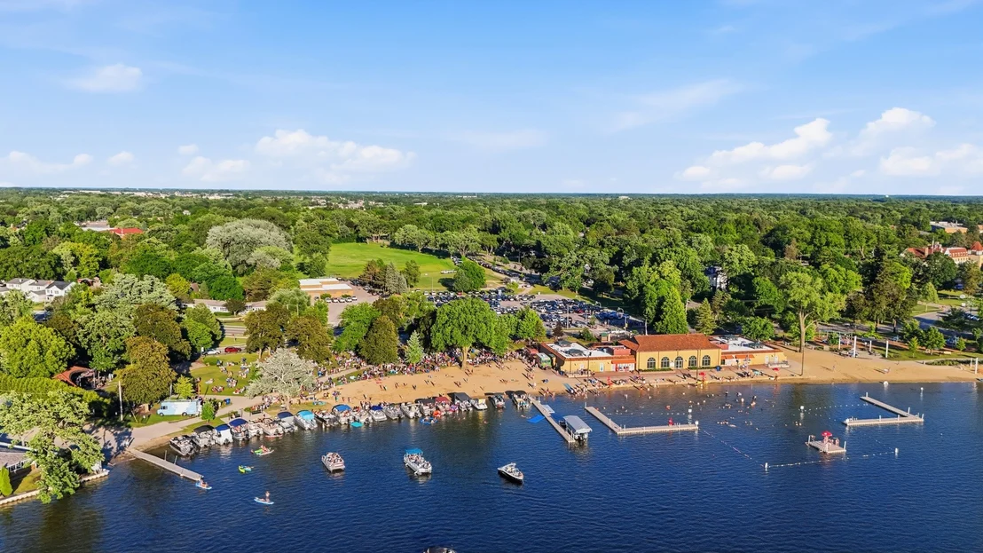 Photo of 136 edgewater Drive