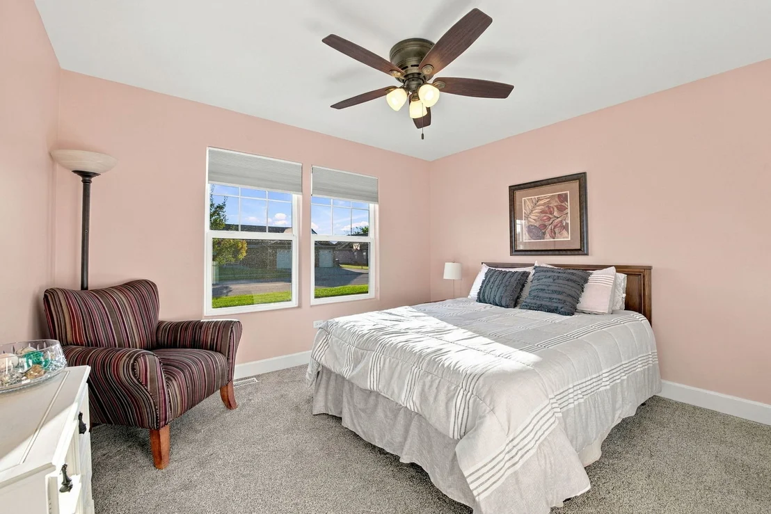 Photo of 2264 Chestnut Lane