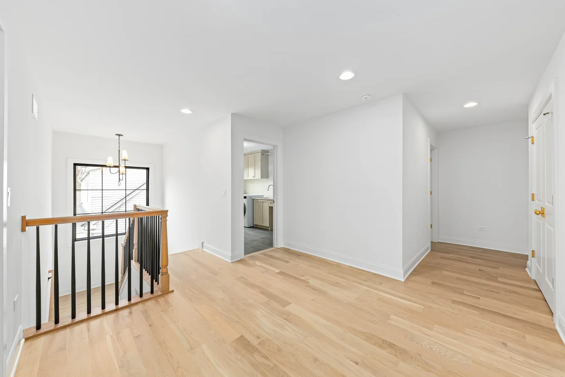 Photo of 660 N Eagle Street