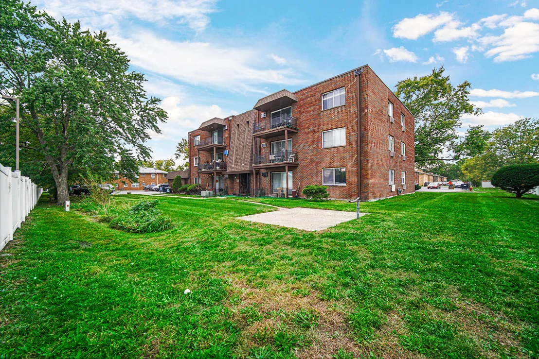 Photo of Unit 7 at 903 Elder Road