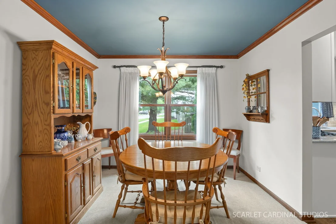 Photo of 27w180 Chestnut Lane