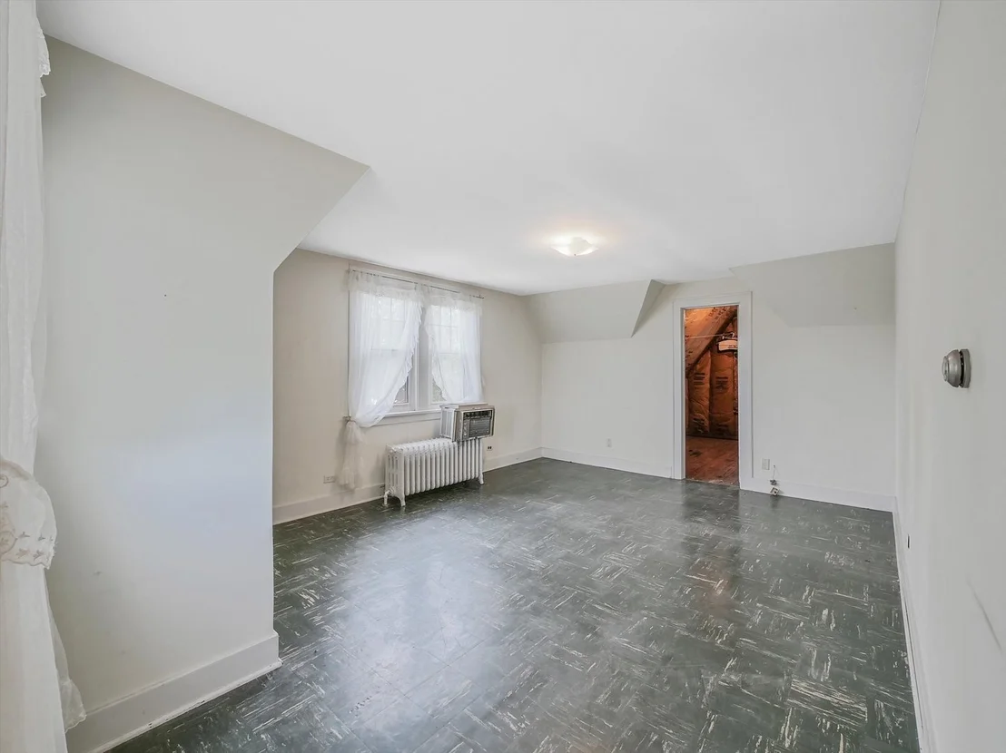 Photo of 2610 Park Lane