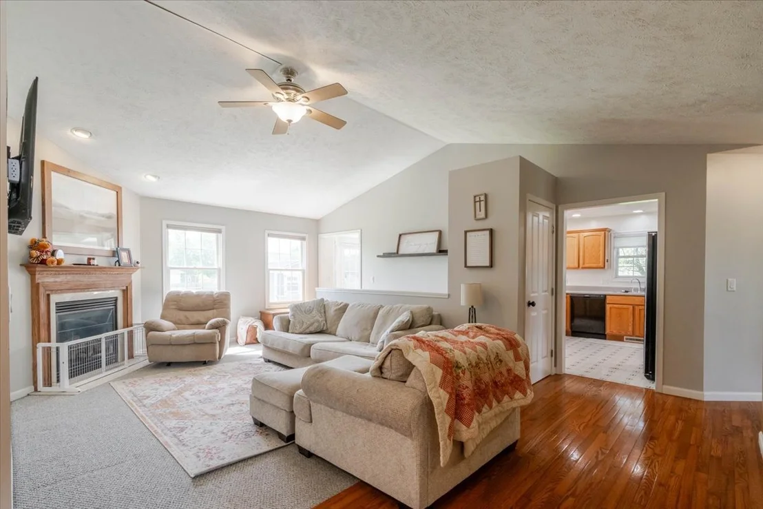 Photo of 412 Sunset Drive