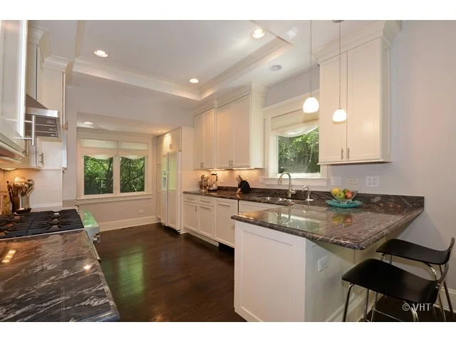 Photo of 651 Forest Avenue