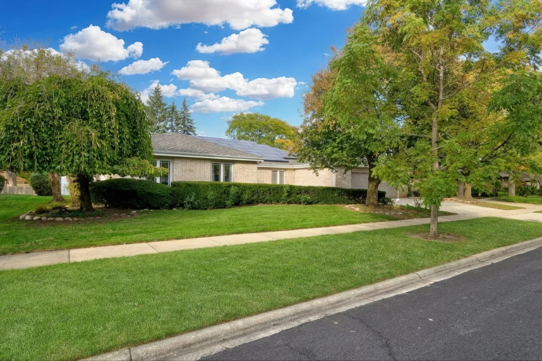 Photo of 3050 Kayjay Drive
