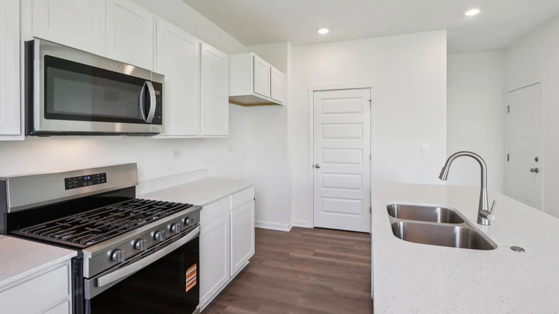 Photo of 985 Emerald Drive