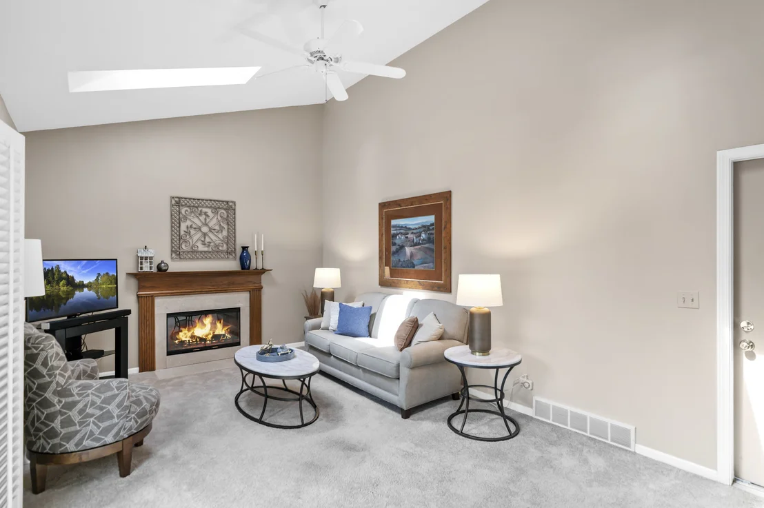 Photo of 713 Hackberry Court