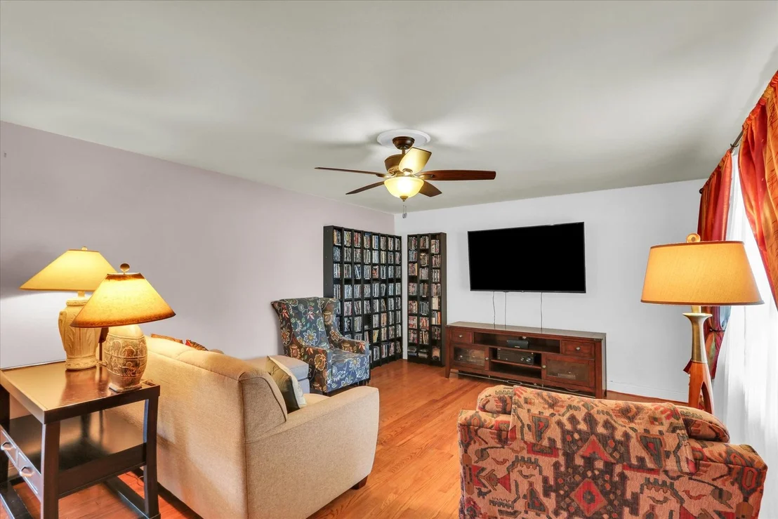 Photo of 2112 Campbell Drive