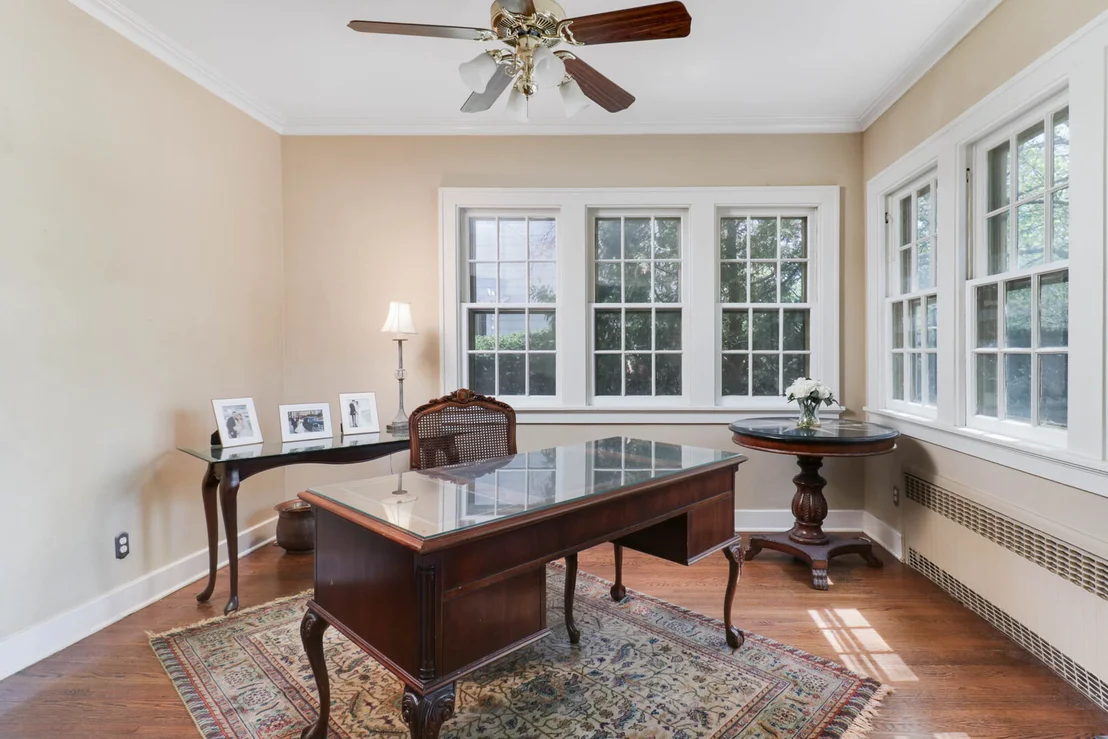 Photo of 1202 Elmwood Road