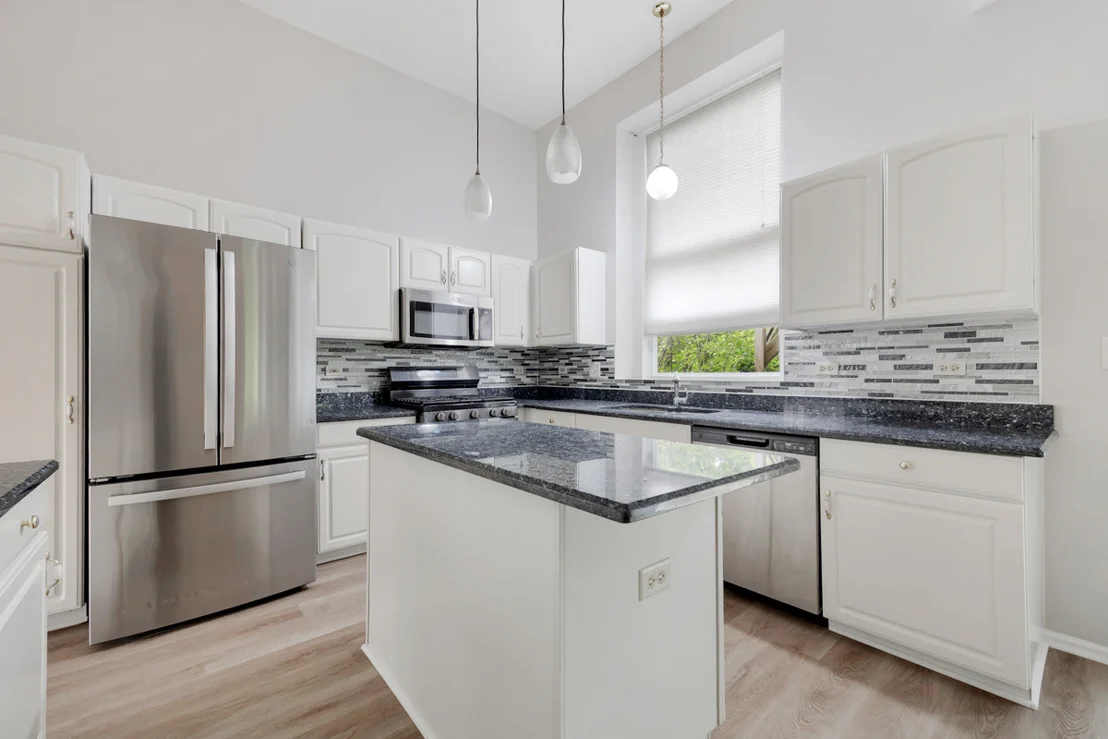 Photo of 1451 Richmond Lane