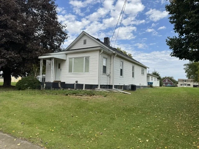 Photo of 304 S Main Street