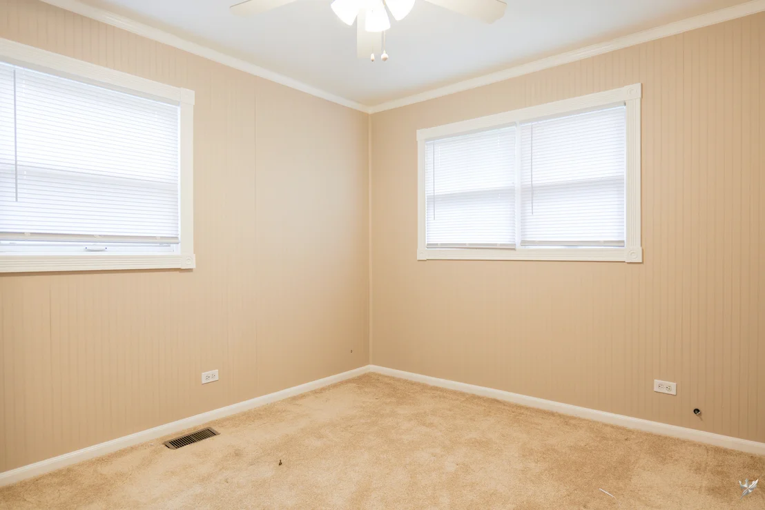 Photo of 1595 Highland Boulevard