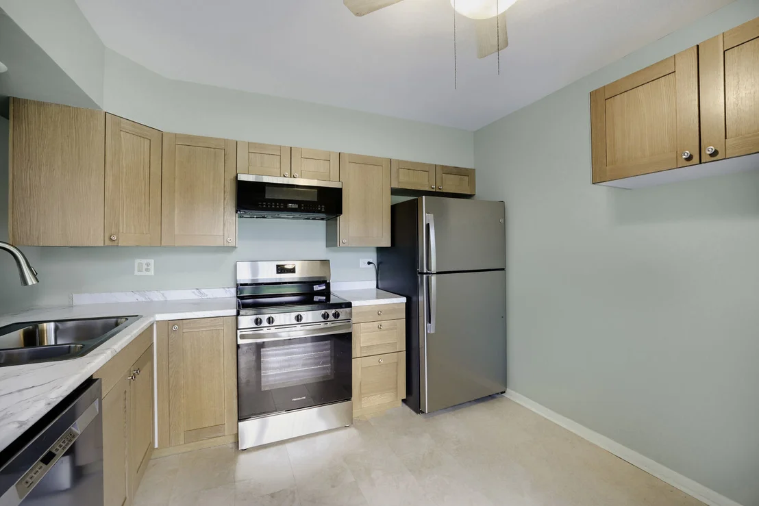 Photo of 901 Vose Drive