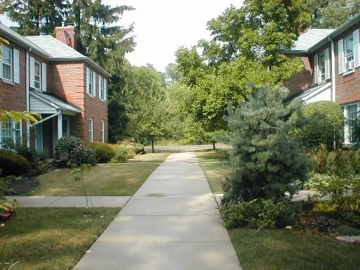 Photo of 200 GREEN BAY Road