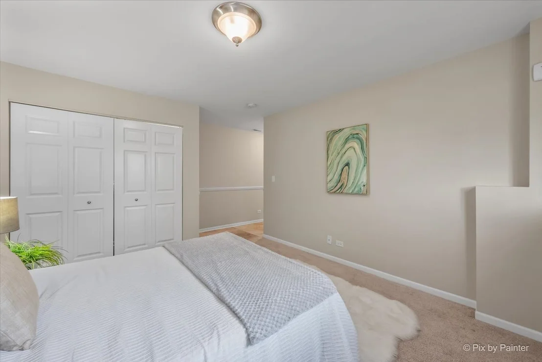 Photo of 1671 Maple Avenue