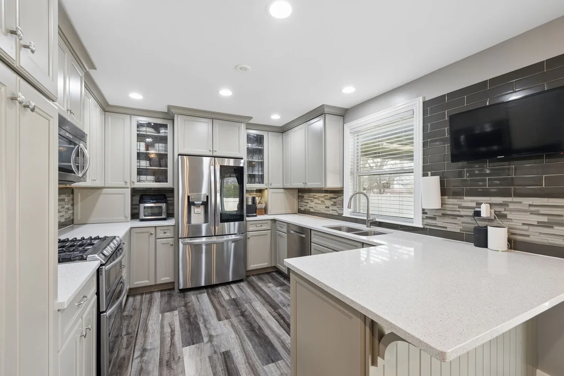 Photo of 6922 Sierra Drive