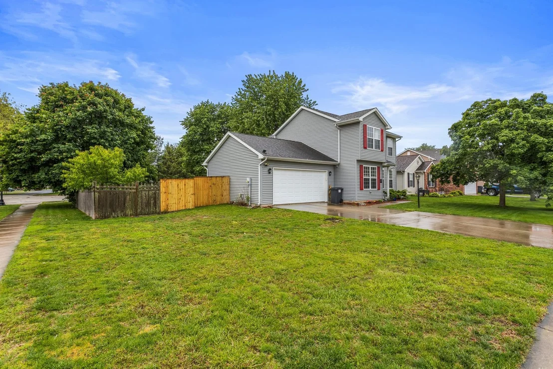 Photo of 301 Windstone Drive