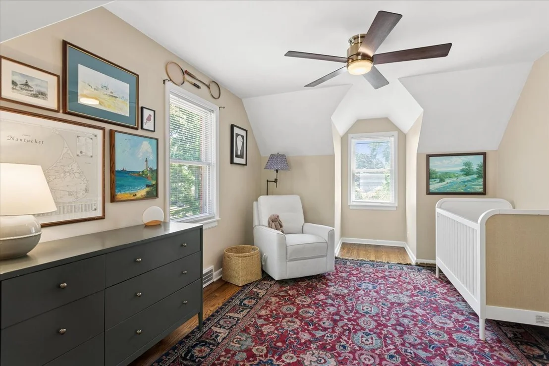 Photo of 496 Longcommon Road