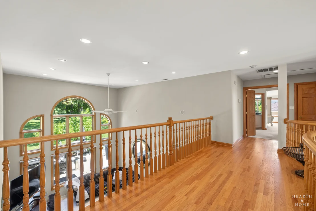 Photo of 1760 W Whispering Court