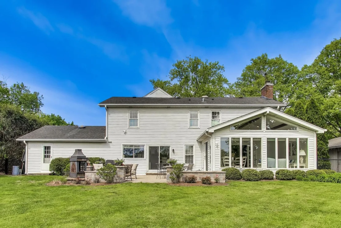 Photo of 363 Anjou Drive