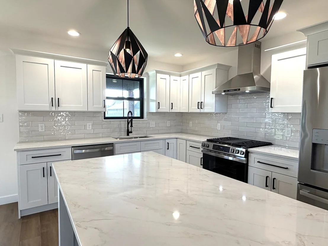 Photo of 455 Edgebrook Drive