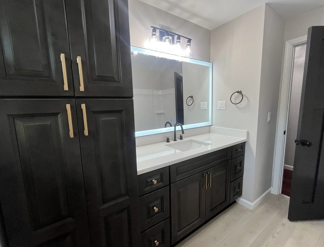 Photo of 1401 Oakleaf Drive