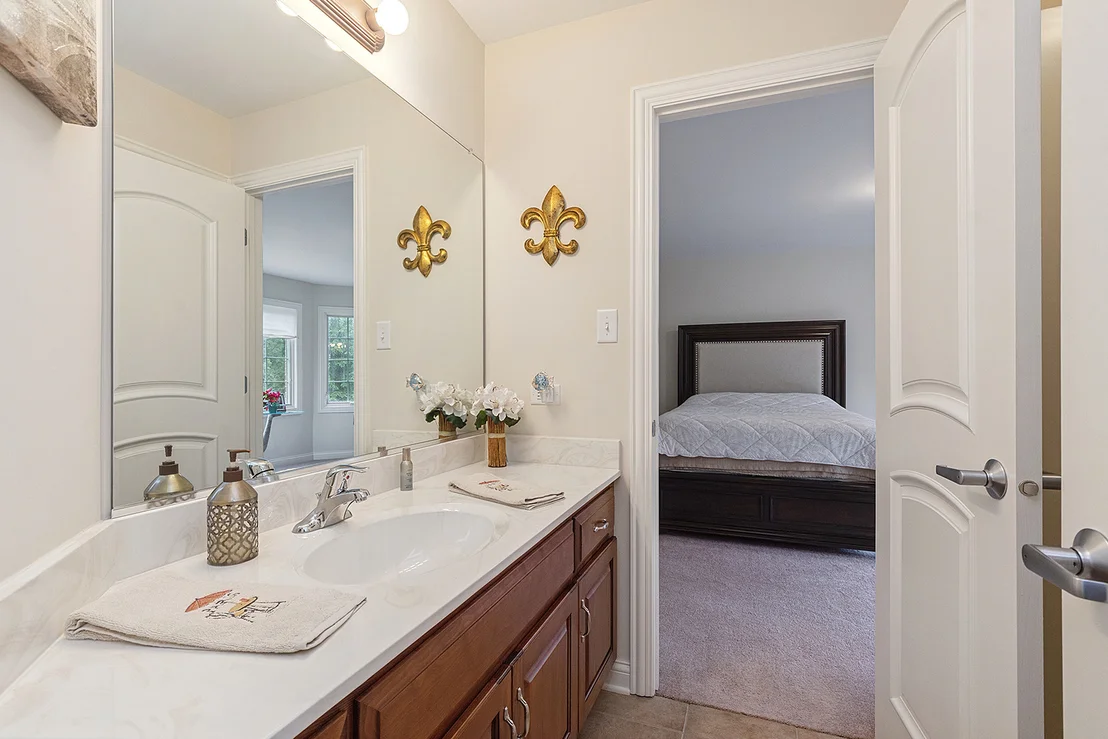 Photo of 8136 ABERDEEN Drive