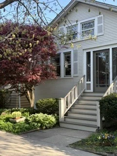 Photo of 1122 Monroe Street
