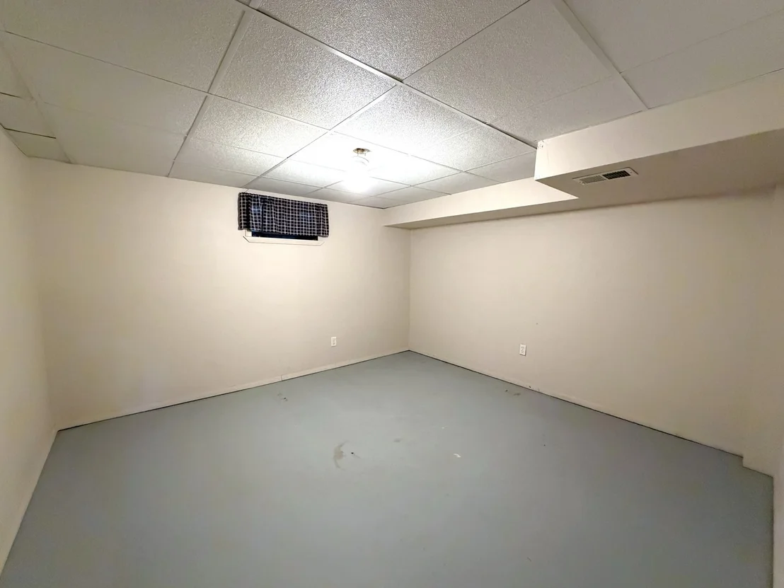 Photo of 901 Lark Street