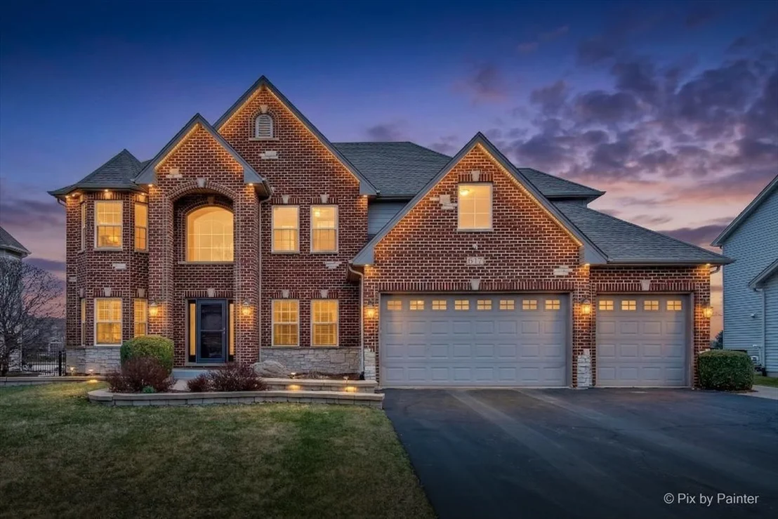 Photo of 647 Bennett Drive