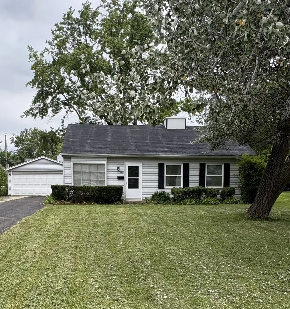 Photo of 3420 Greenbriar Drive