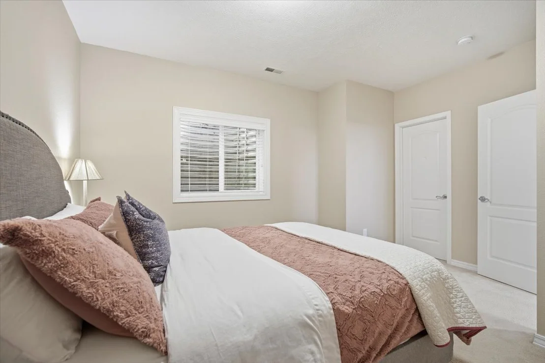 Photo of 3920 Brookline Lane