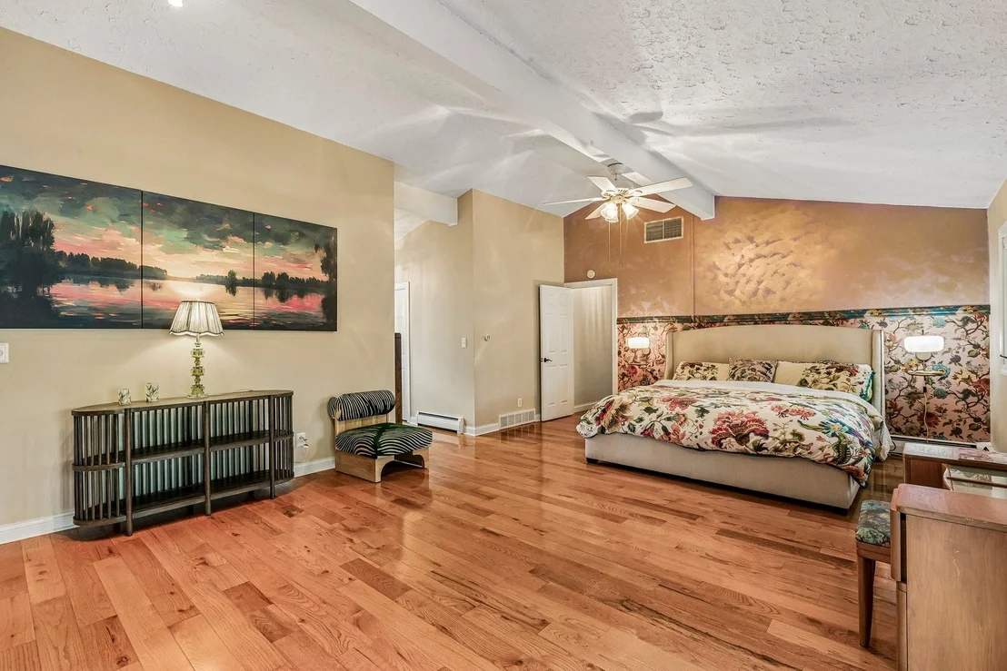Photo of 9617 Hideaway Lane