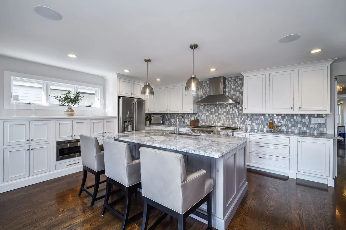 Photo of 312 Douglas Avenue