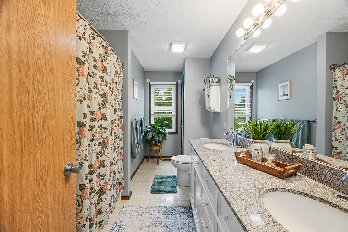 Photo of 1203 Royal Pointe Drive
