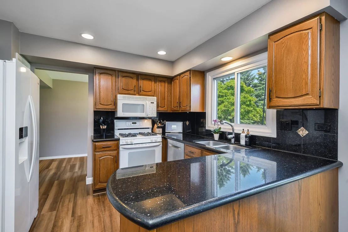 Photo of 297 Springbrook Lane