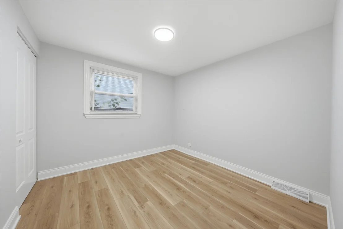 Photo of 16548 Paulina Street