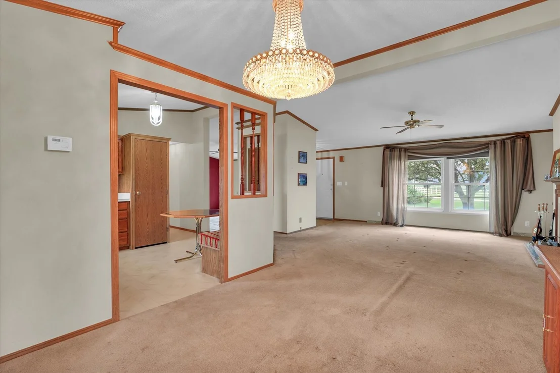 Photo of 425 County Road 1575 E