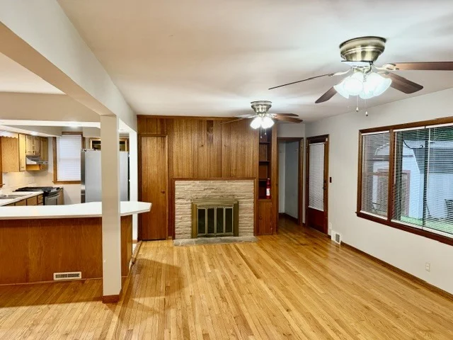 Photo of 32 University Court