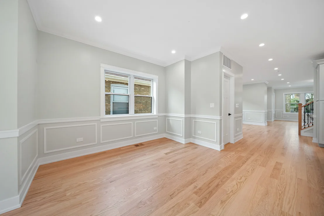 Photo of 5347 N Bernard Street