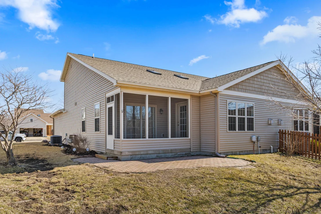 Photo of 2517 PEMBROOK Point